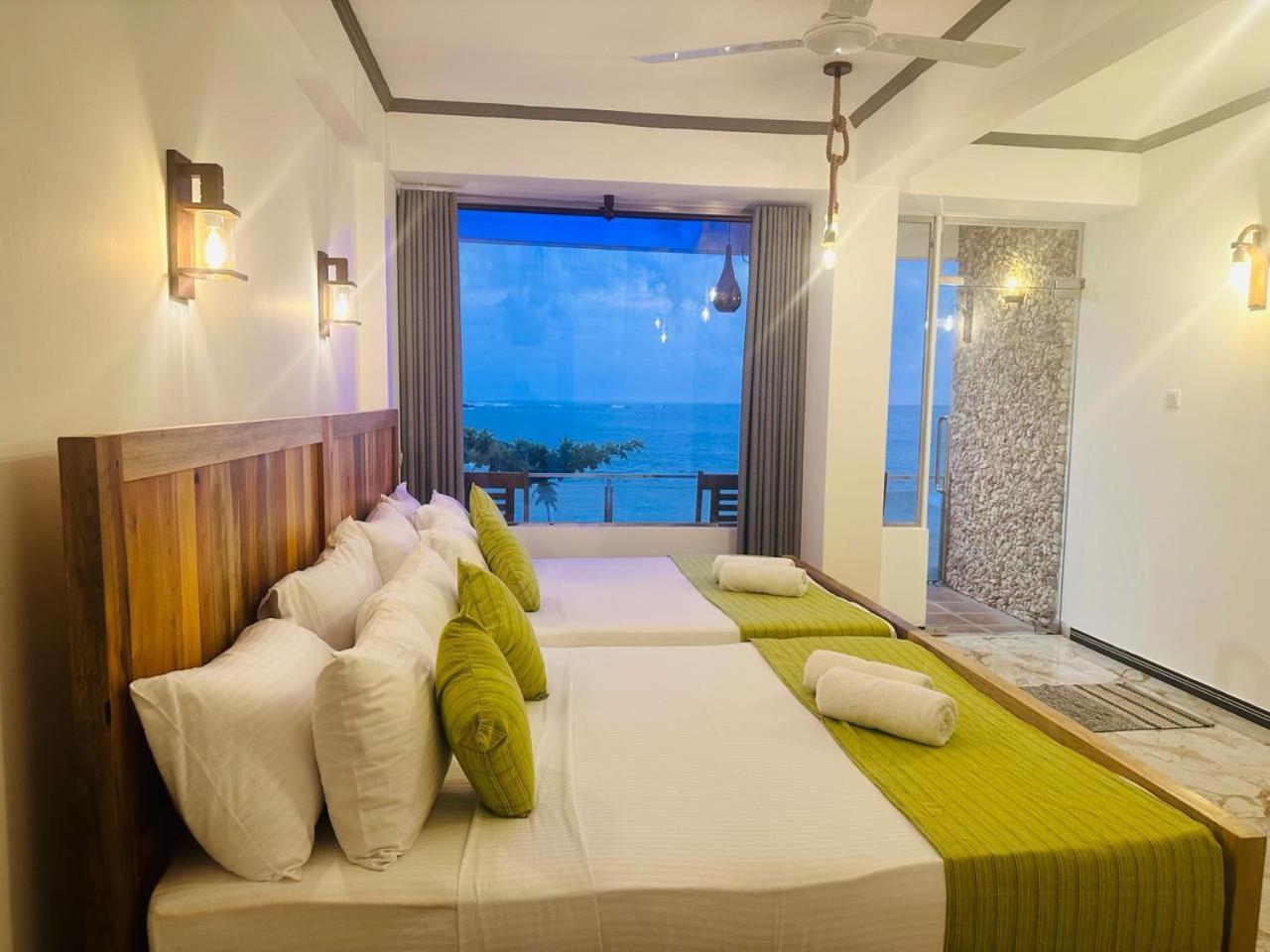Coral Beach Hotel Mirissa Exteriér fotografie