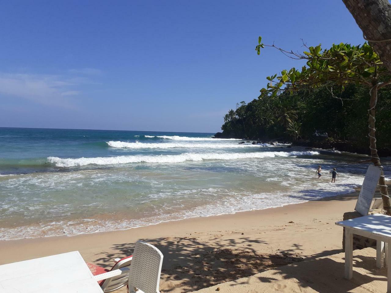 Coral Beach Hotel Mirissa Exteriér fotografie